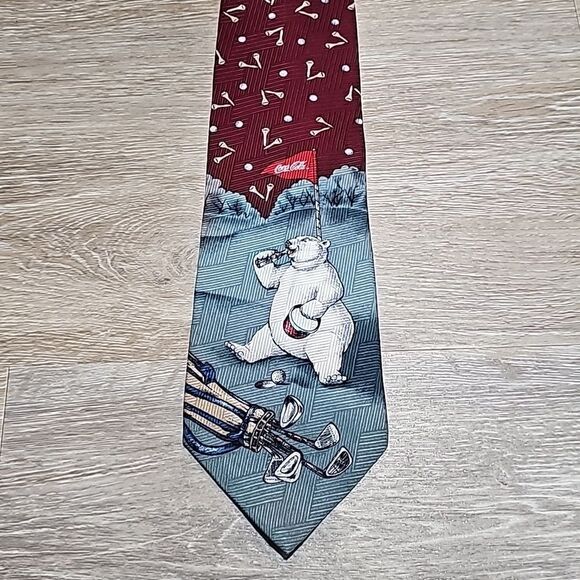 Coca cola tie 👔 - Picture 1 of 3